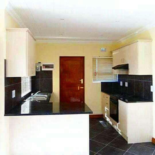 2 Bedroom Property for Sale in Paarl South Western Cape
